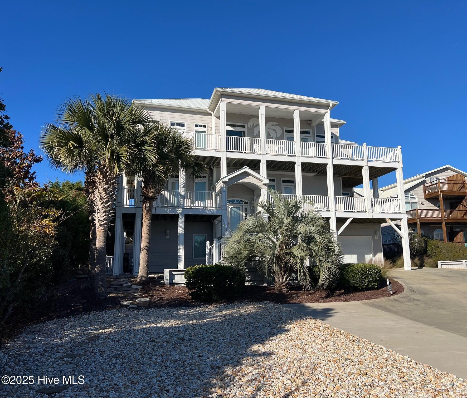 Image 4: Front of home