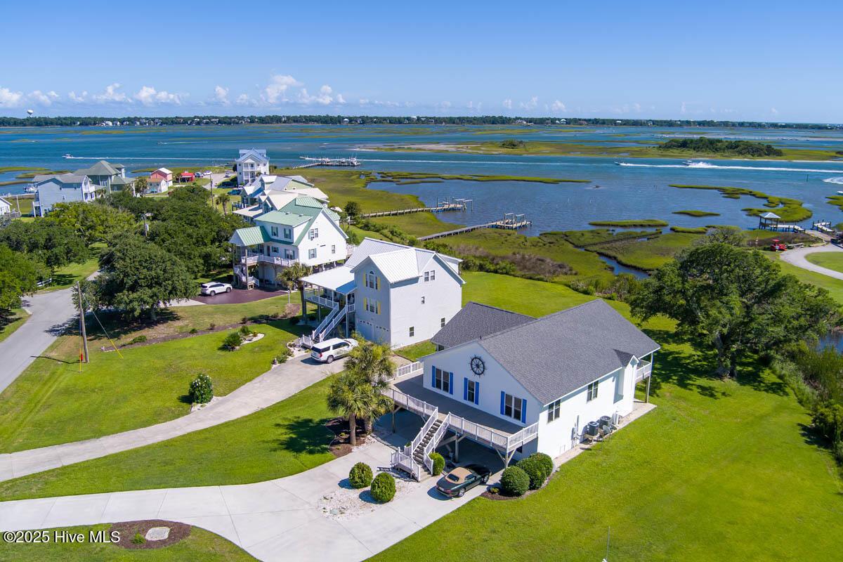 Image 2: Spectacular ICW VIews!