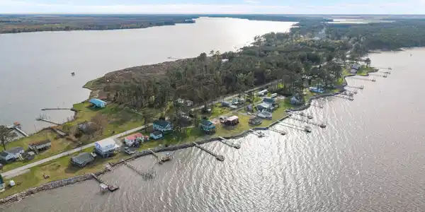 Image 3: 12-web-or-mls-DJI_20260317170614_0587_D
