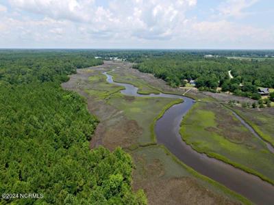 4 Willis Landing Road