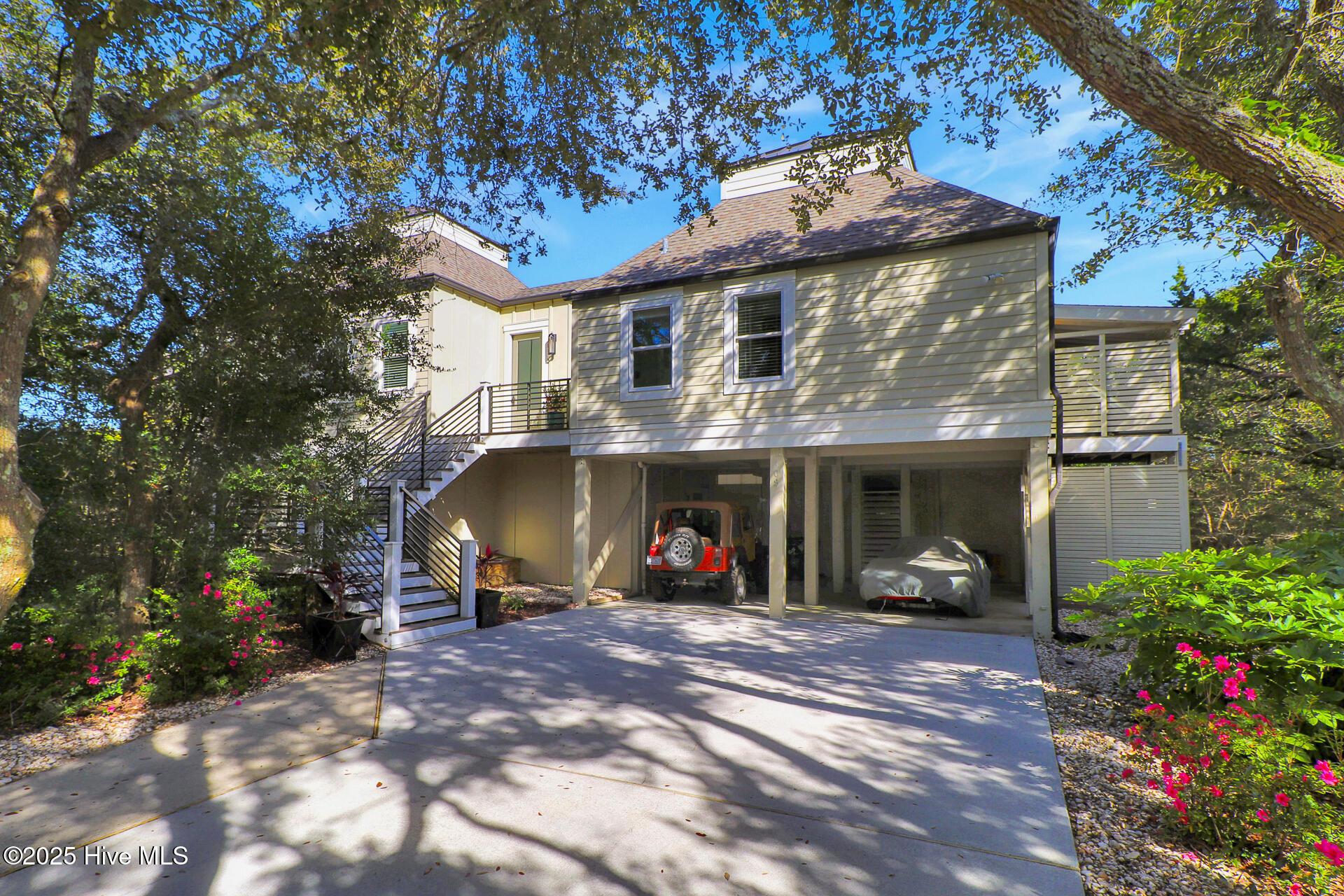 Image 1: Stunning Atlantic Beach home