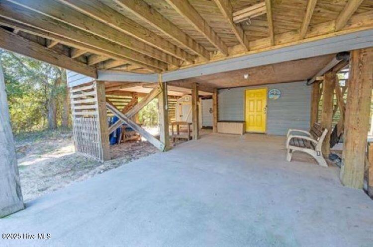 Image 4: mls carport