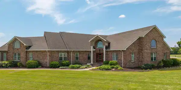 106 Phyllis Court