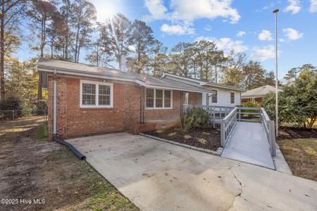 1002 Albemarle Court