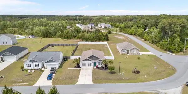 Image 3: 274 NORRIS LANDING RD