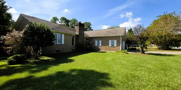 812 Pelican Drive