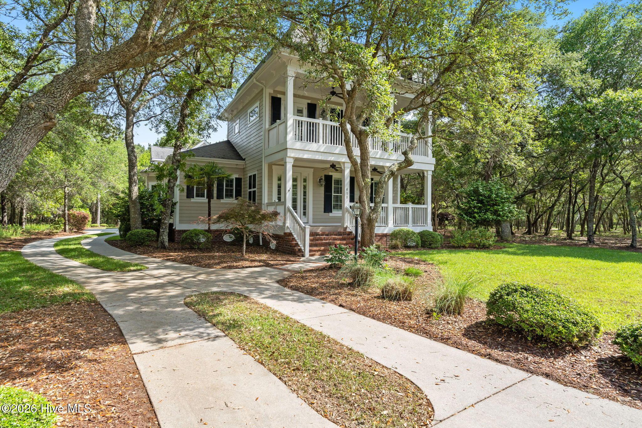 Image 1: 611 S Seascape Blvd
