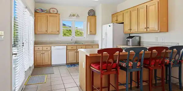 Image 4: 61-web-or-mls-1103 Timber Trail-49