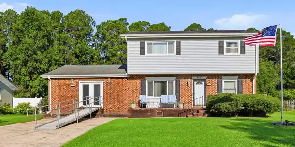 509 Oakwood Avenue