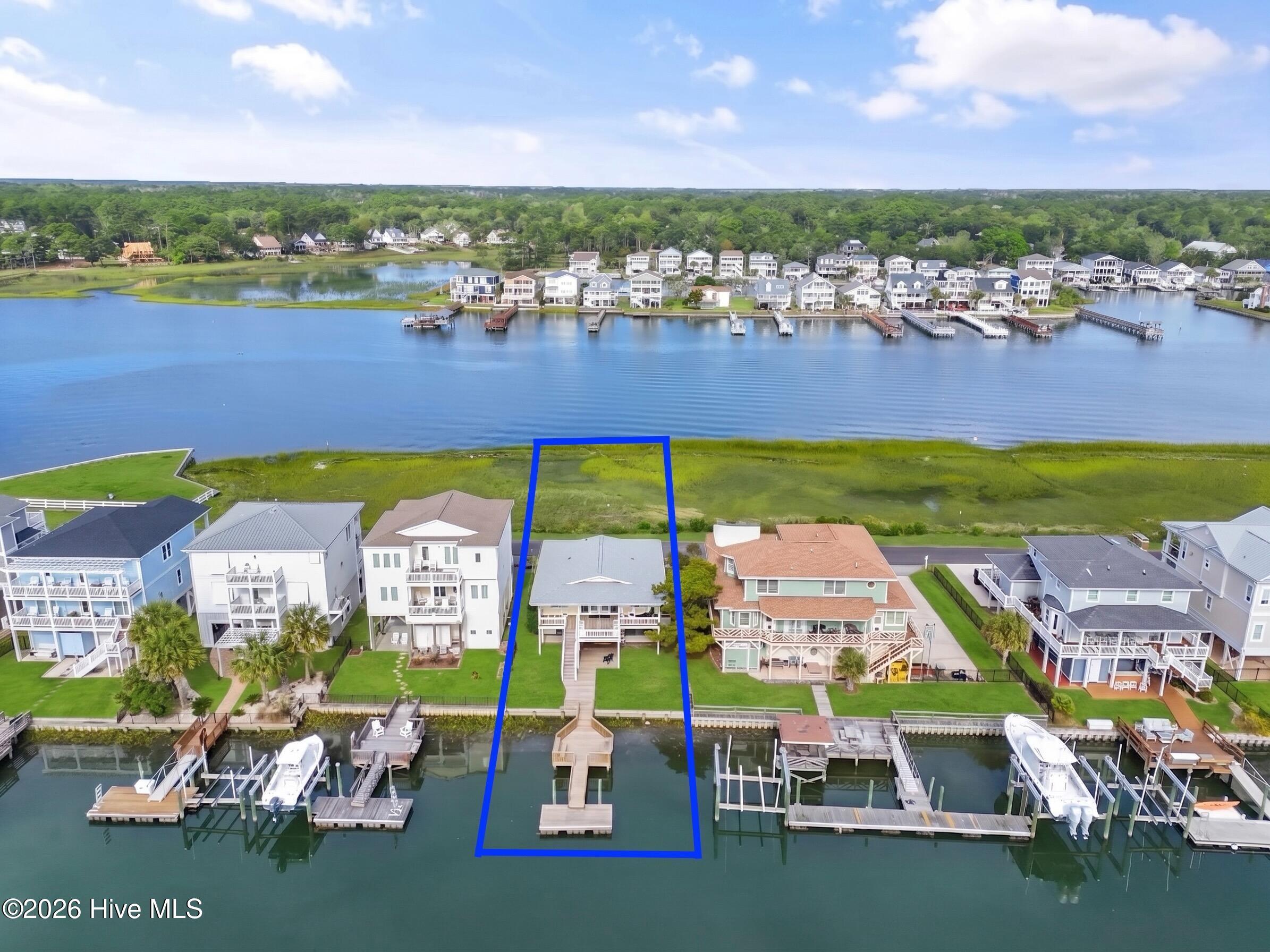 Image 4: 183HighpointSt - 1