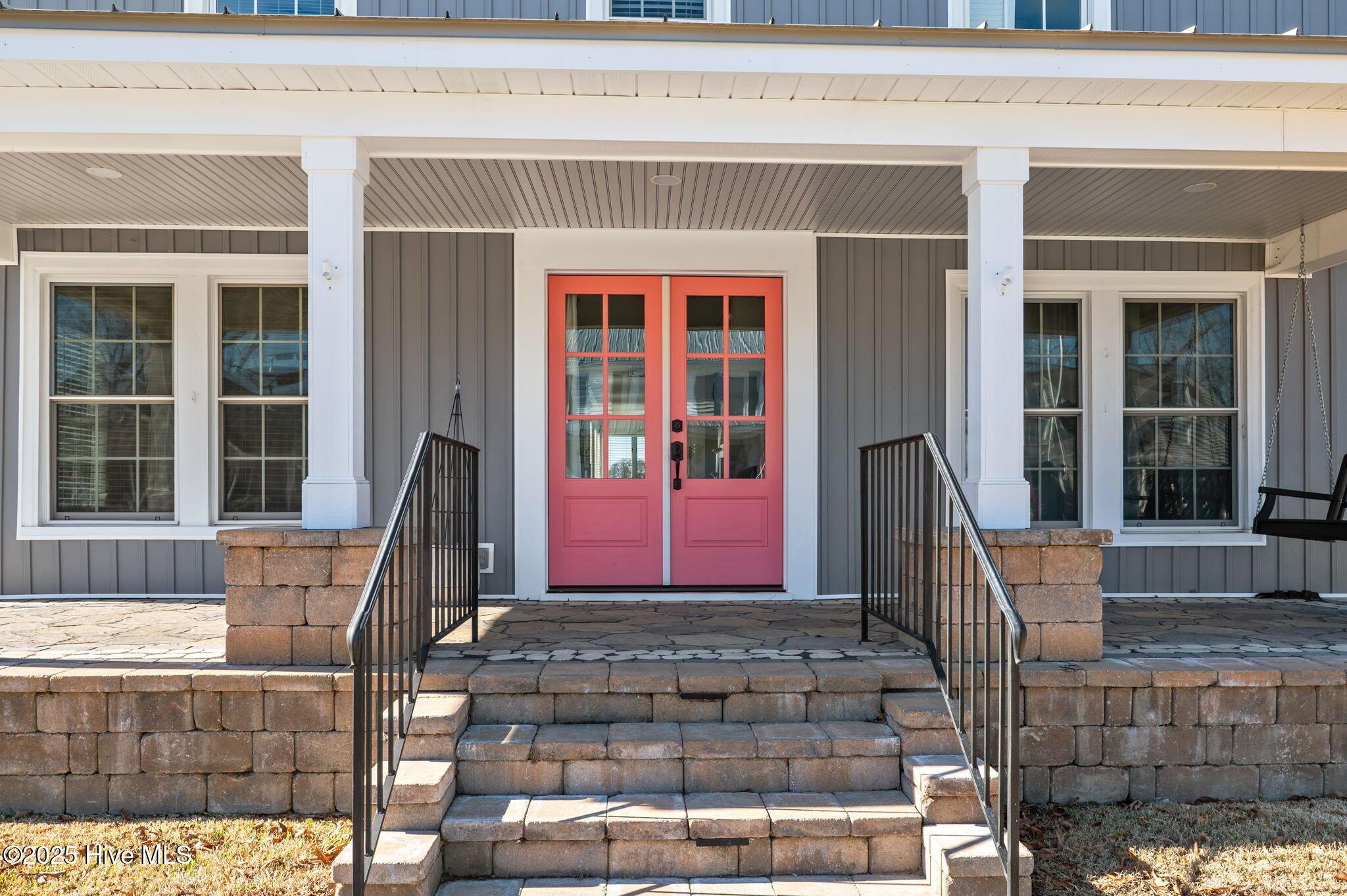 Image 4: 6-web-or-mls-LHV_7802