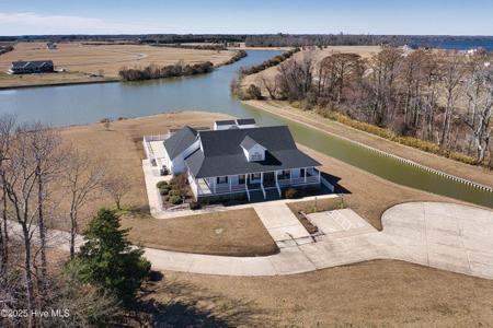 #104 Sandpiper Drive