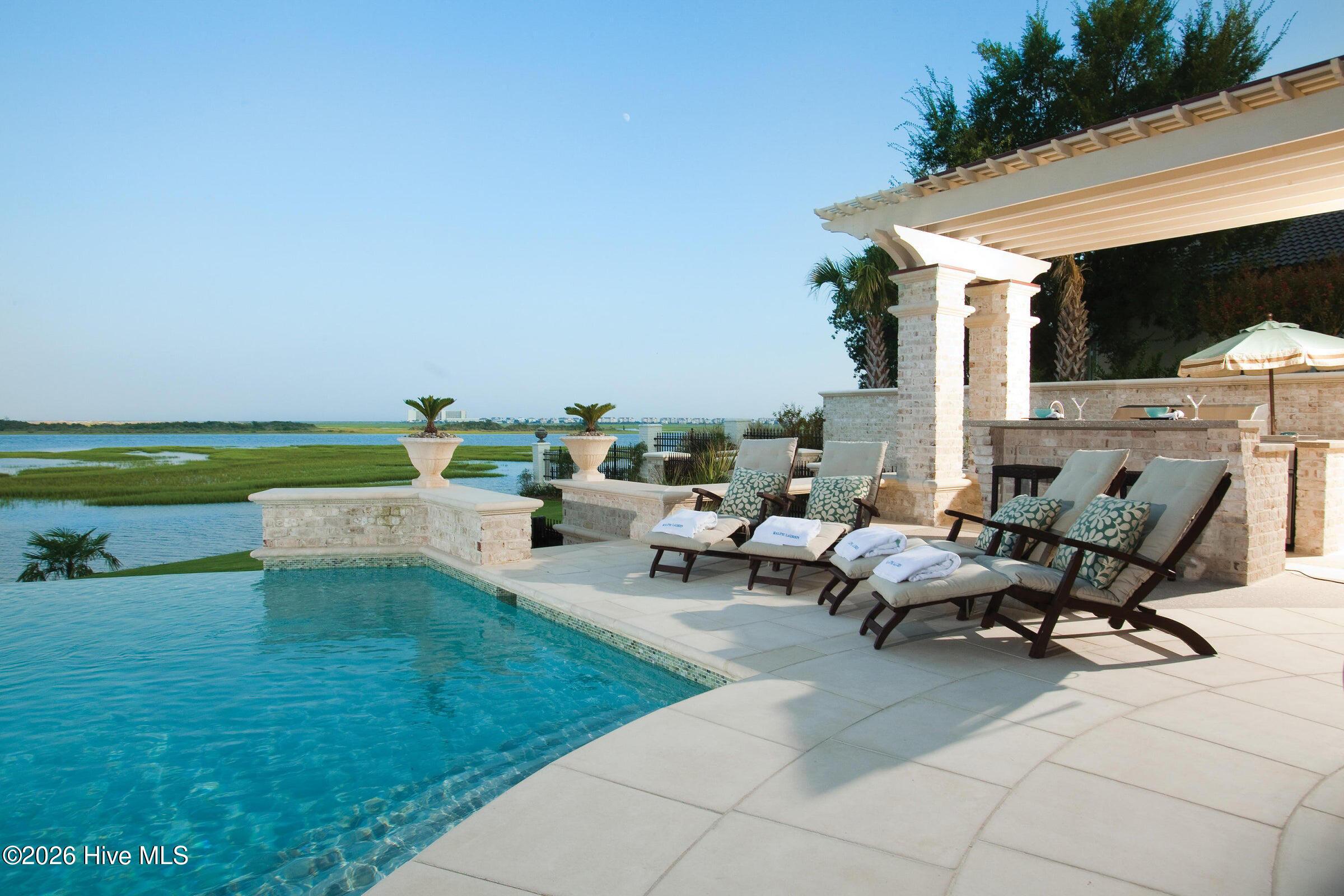 Image 3: 2340 Ocean Point Drive_3