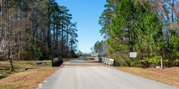 75 Winfield Lane