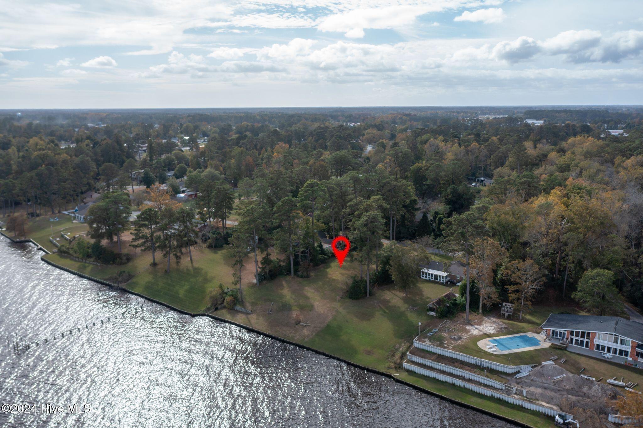 Image 2: 2108 Neuse Cliffs Rd-3