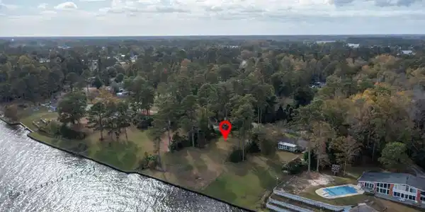 Image 2: 2108 Neuse Cliffs Rd-3