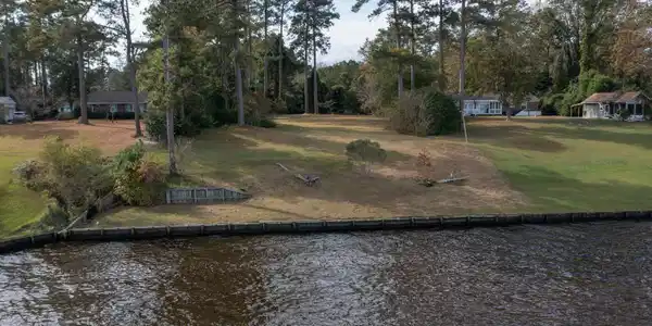 Image 3: 2108 Neuse Cliffs Rd-7