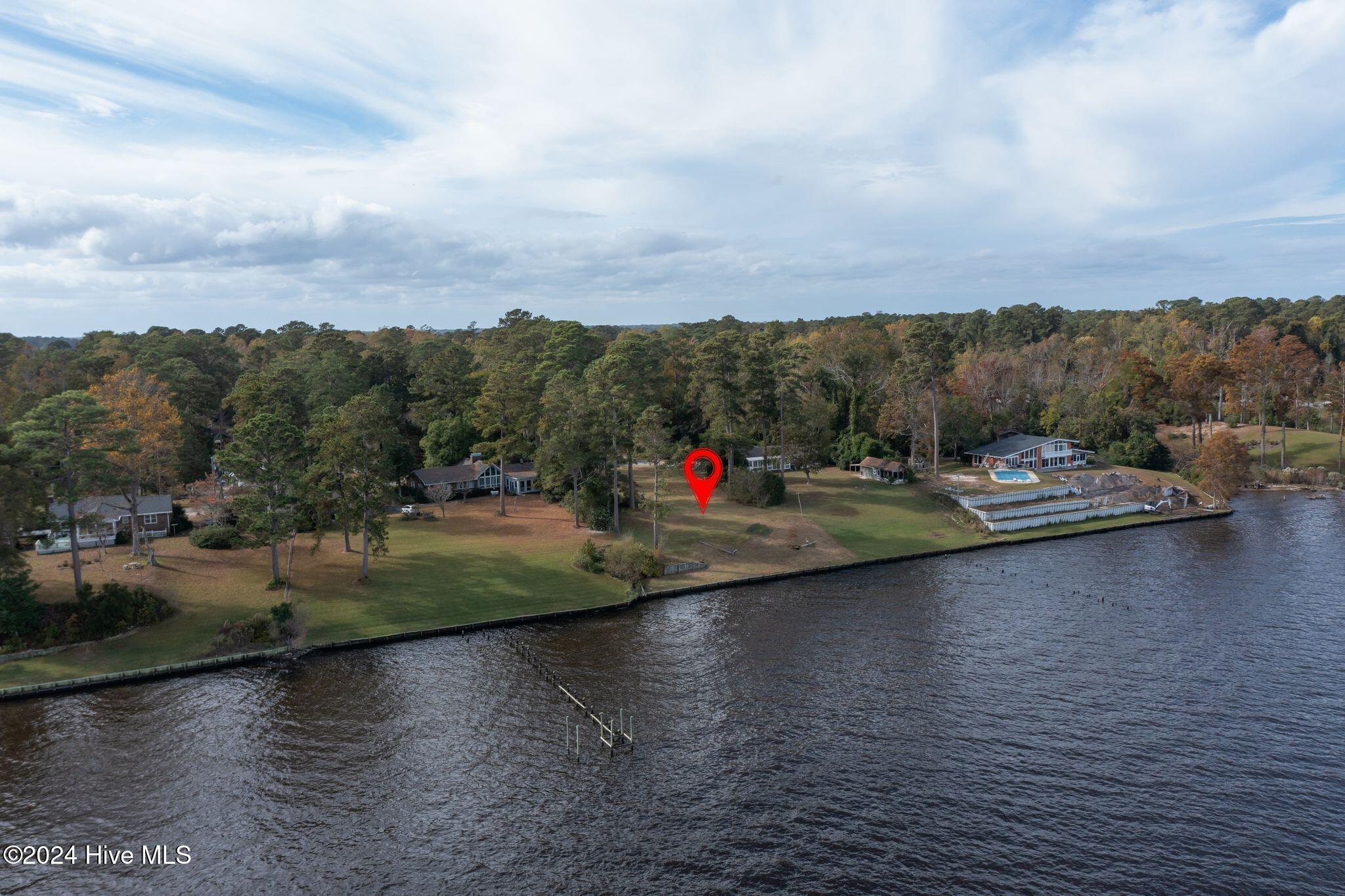 Image 4: 2108 Neuse Cliffs Rd-5