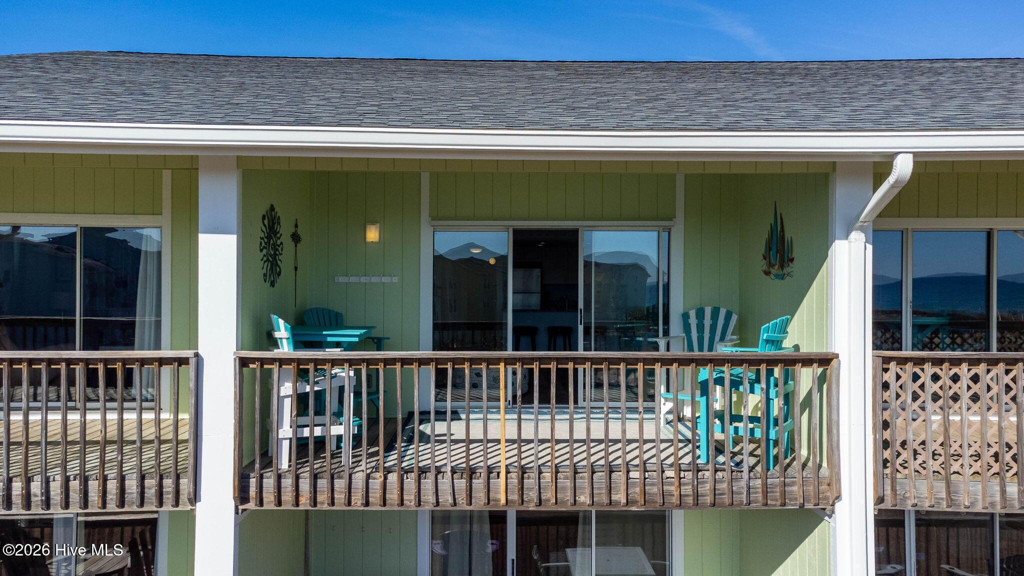 Image 4: 7-web-or-mls-DJI_0553-HDR