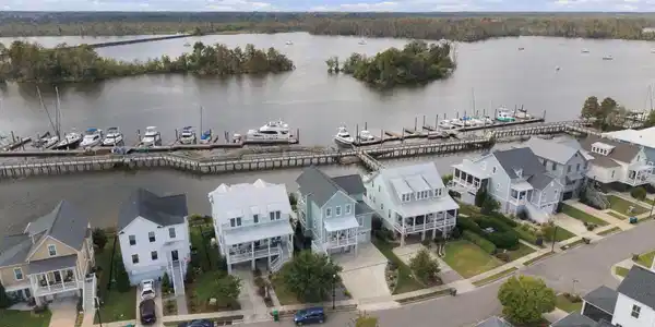 Image 4: 12-web-or-mls-DJI_20260922123431_0402_D