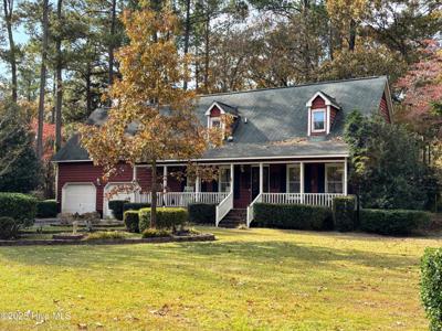 2200 Oakview Drive