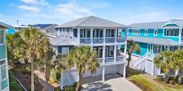 185 Seawatch Way