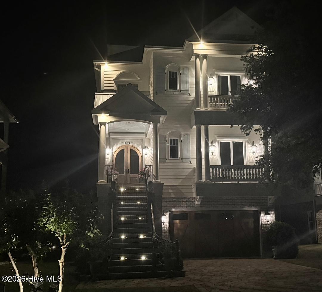 Image 3: Front Elevation