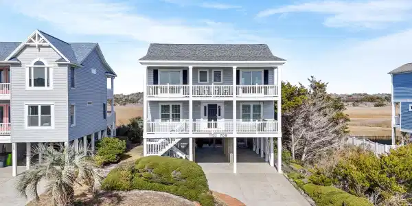 708 Ocean Boulevard W