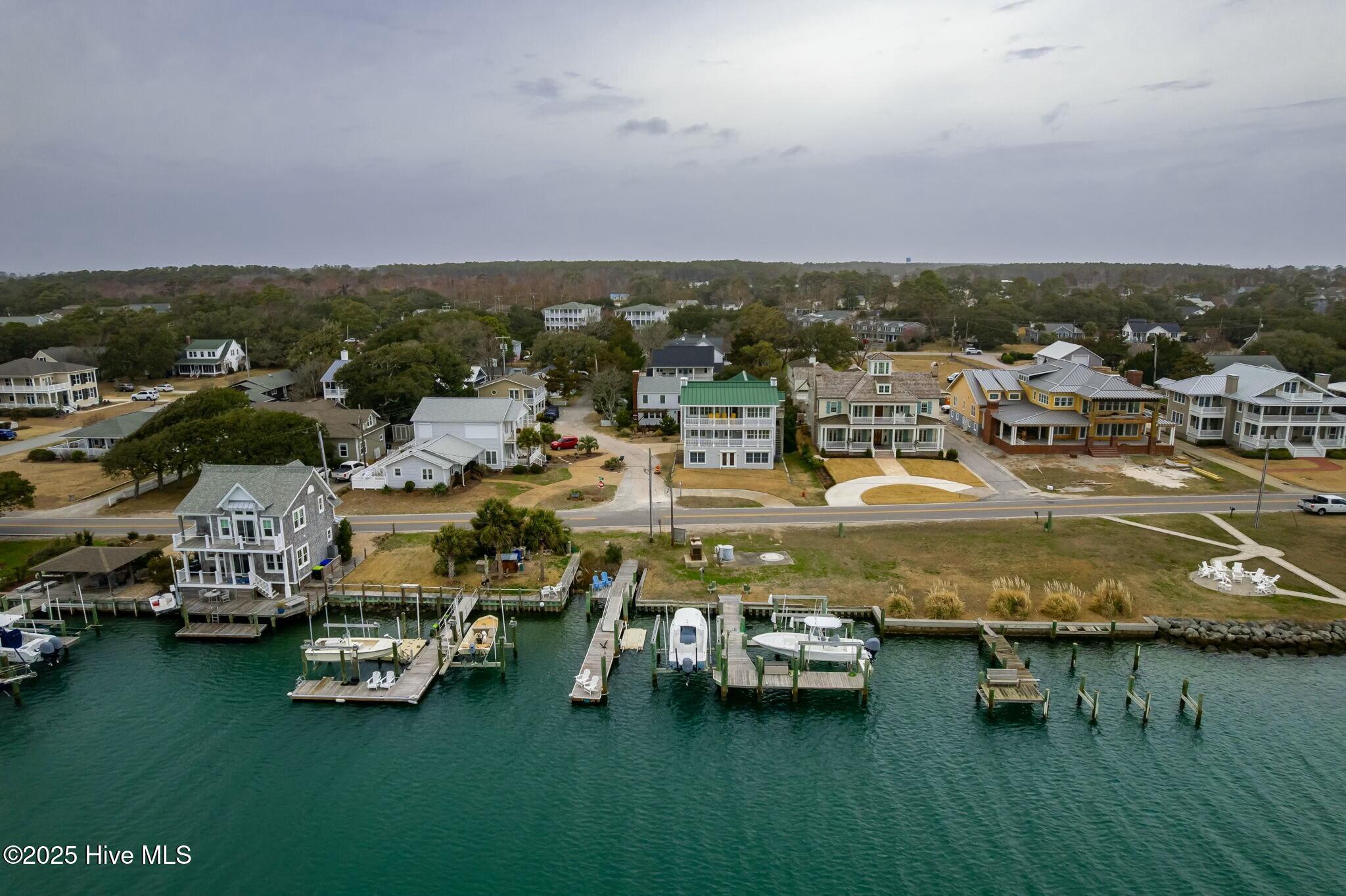 Image 3: 1707 Front Street