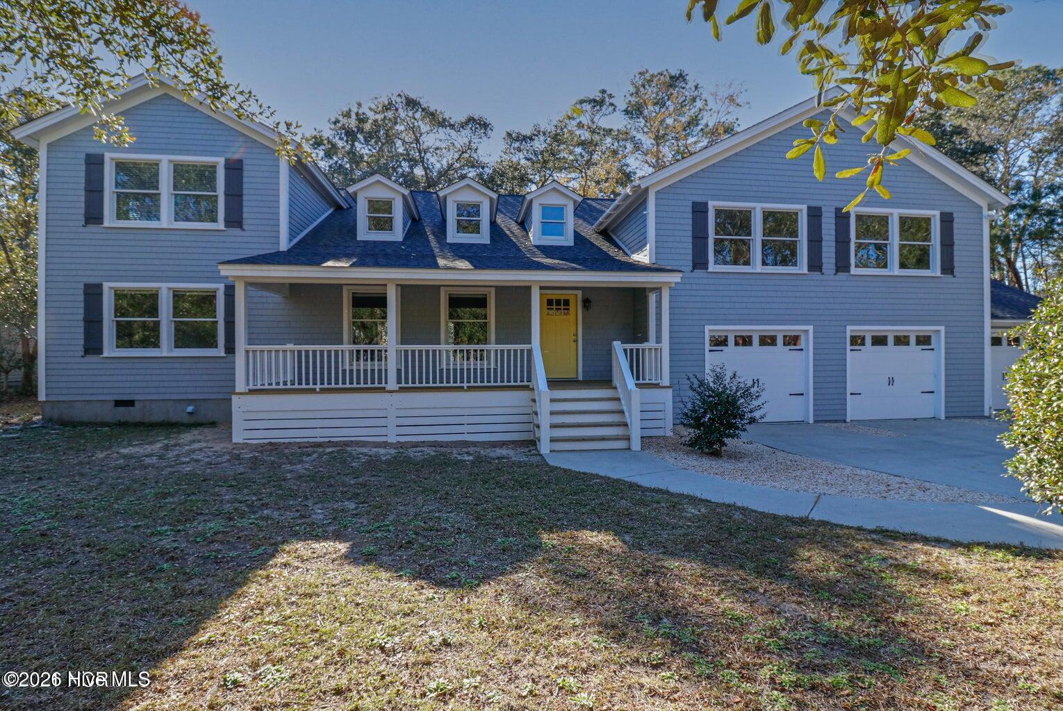 Image 3: 1111 Newton