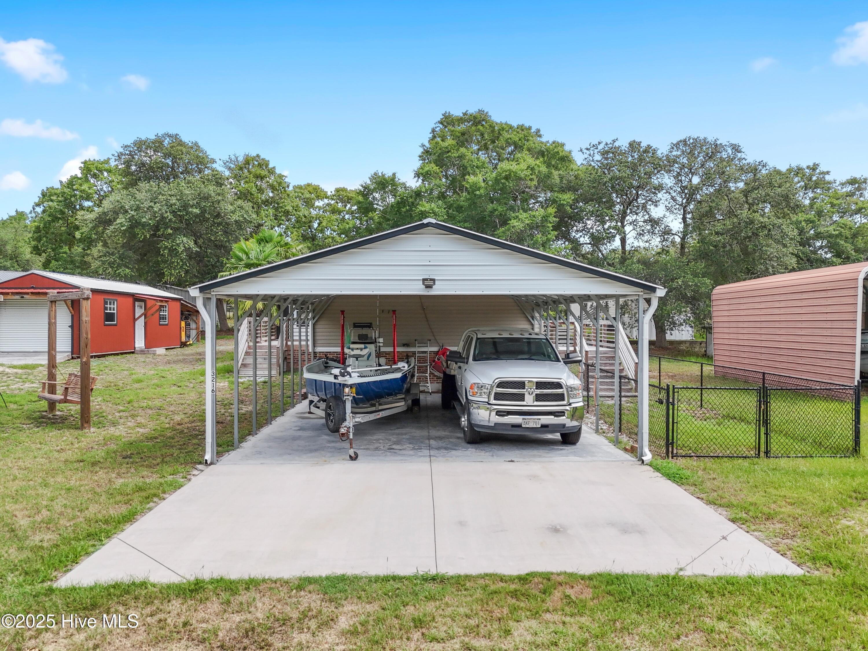 Image 2: Double Carport