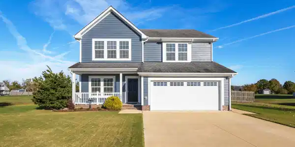 137 NW River Drive