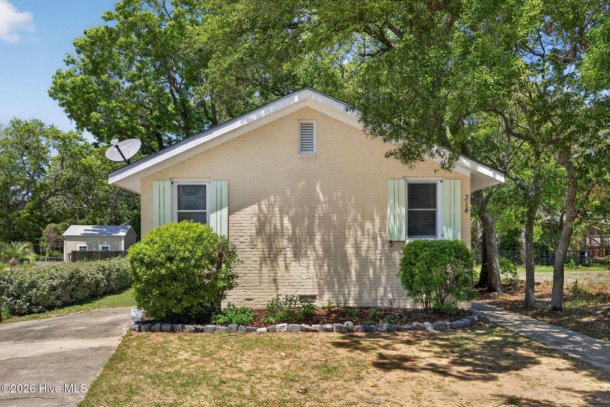 Image 2: 314AtlantaAvenue-2 - Copy