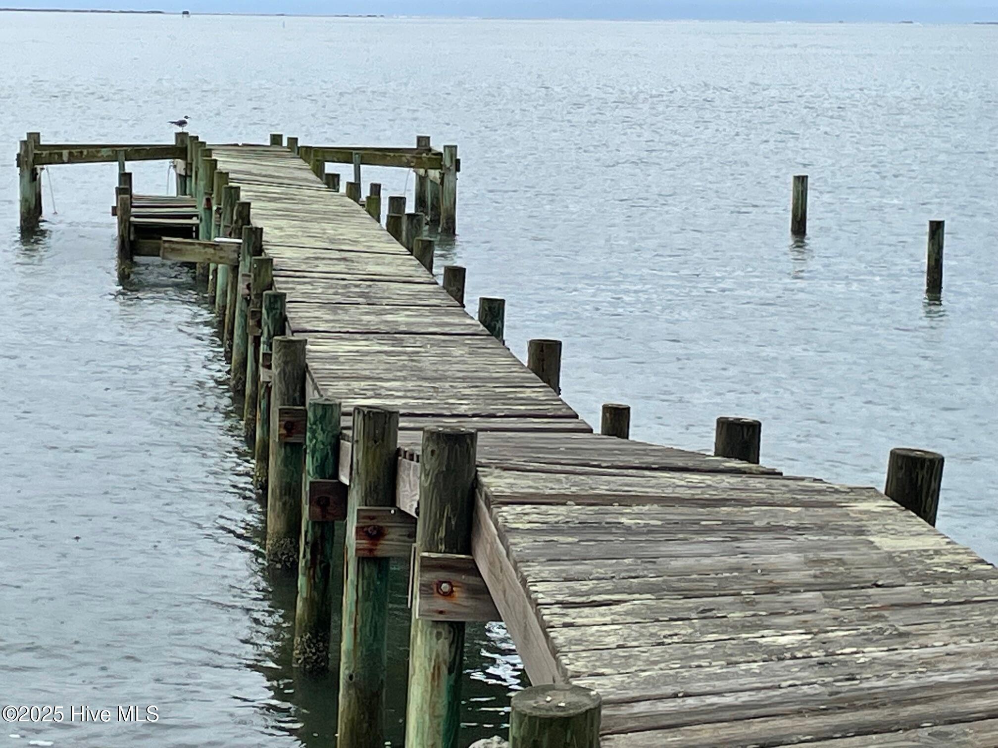 Image 4: 620 Seashore Dr