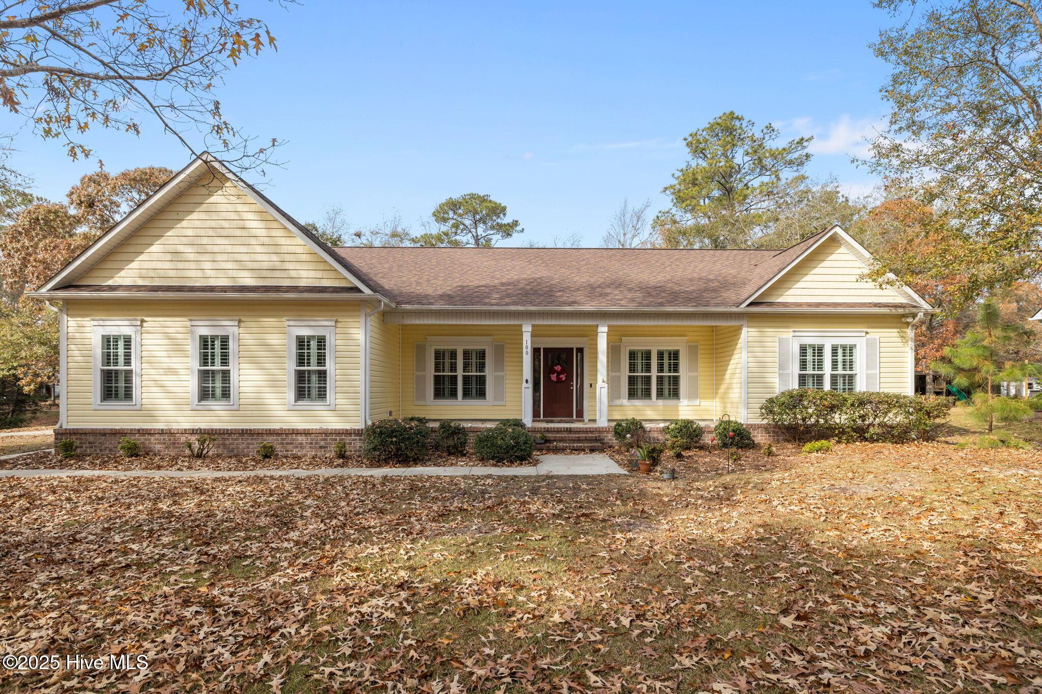 Image 1: 100 White Swan Way
