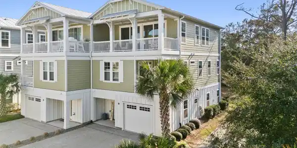 321 Red Lewis Drive