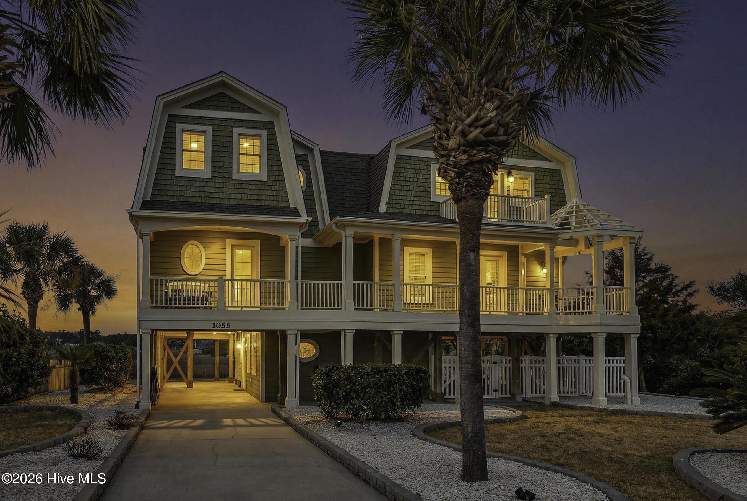 Image 4: 1055TideRidgeDrive-10_Dusk_01