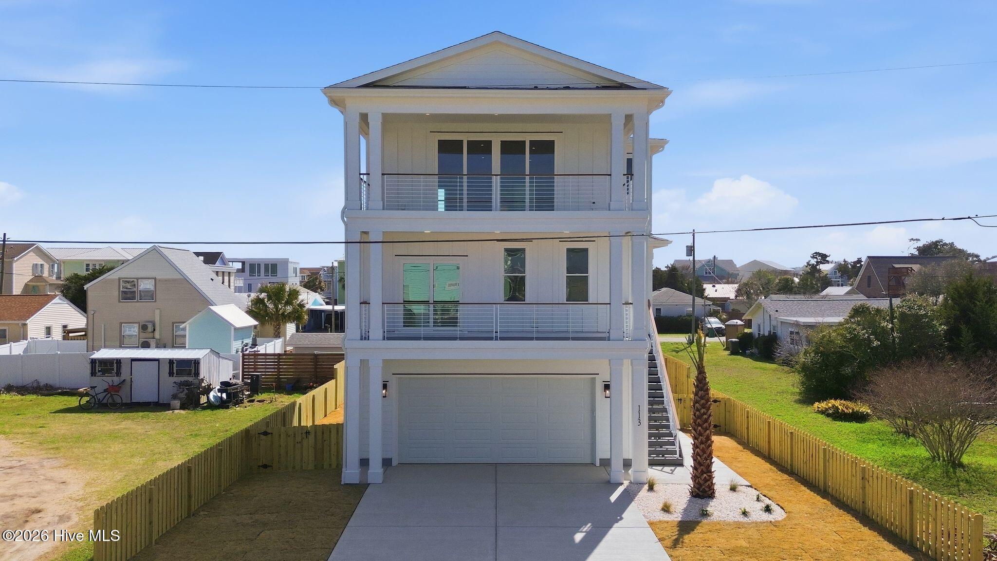 Image 2: 2_113_Ocean_View_ave_-_photos_008