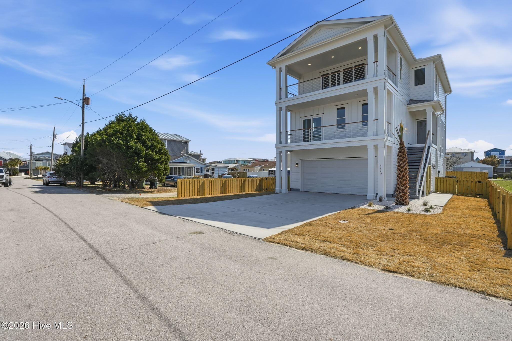 Image 3: 4_113_Ocean_View_ave_-_photos_012