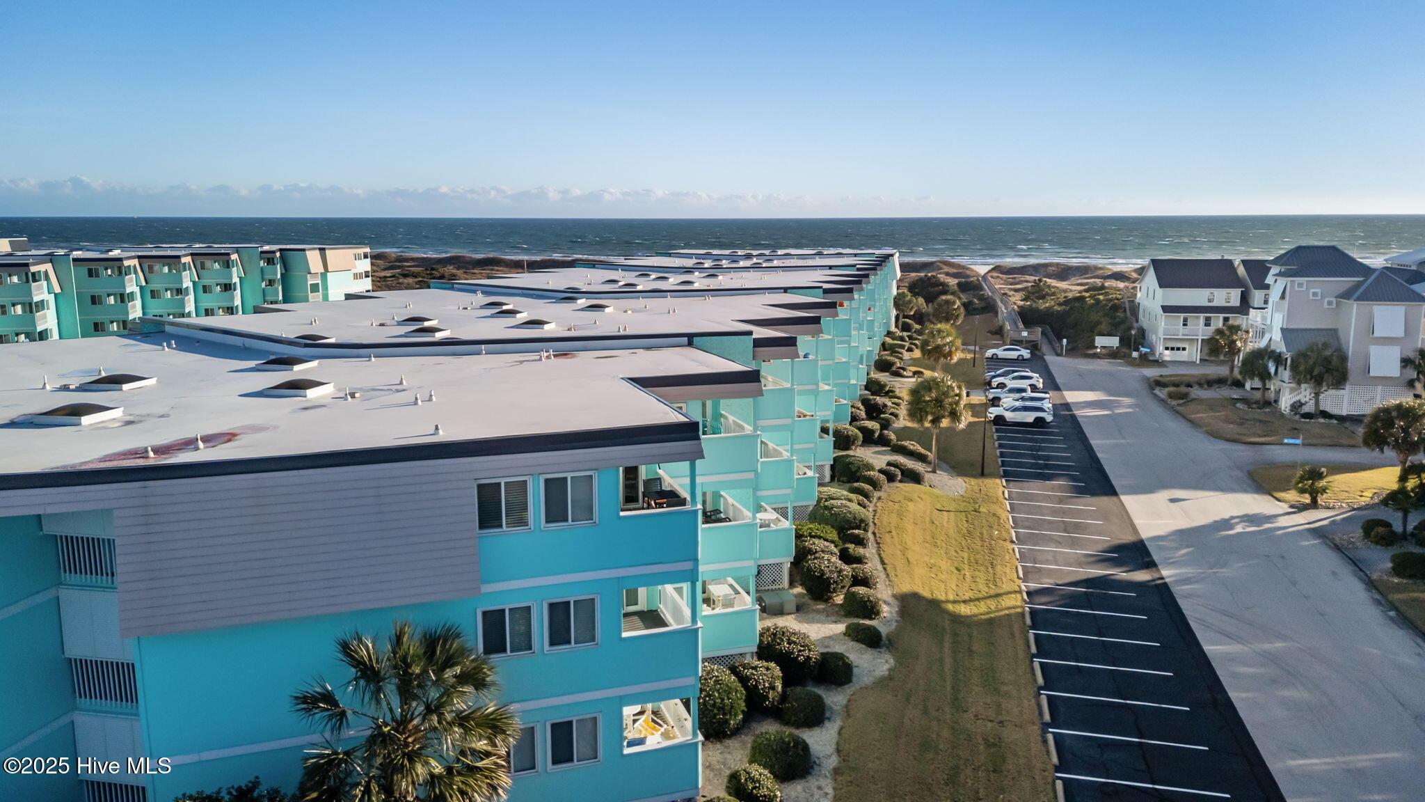 Image 4: 4-web-or-mls-DJI_20251210153445_0918_D