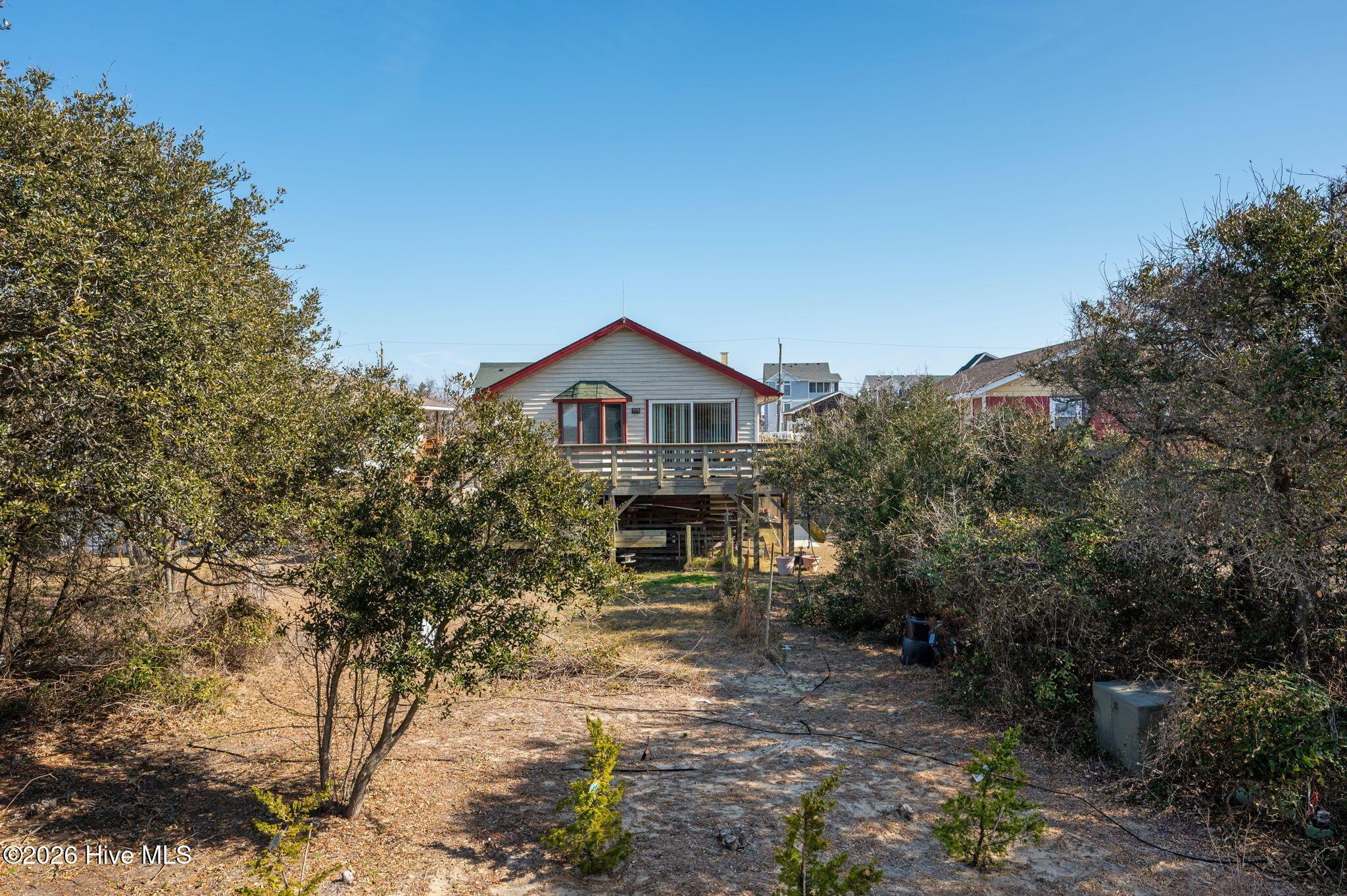 Image 4: Even the back is cute!