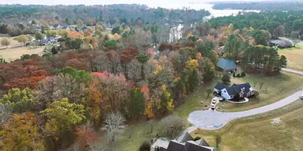 Image 4: DJI_20251120120939_0426_D