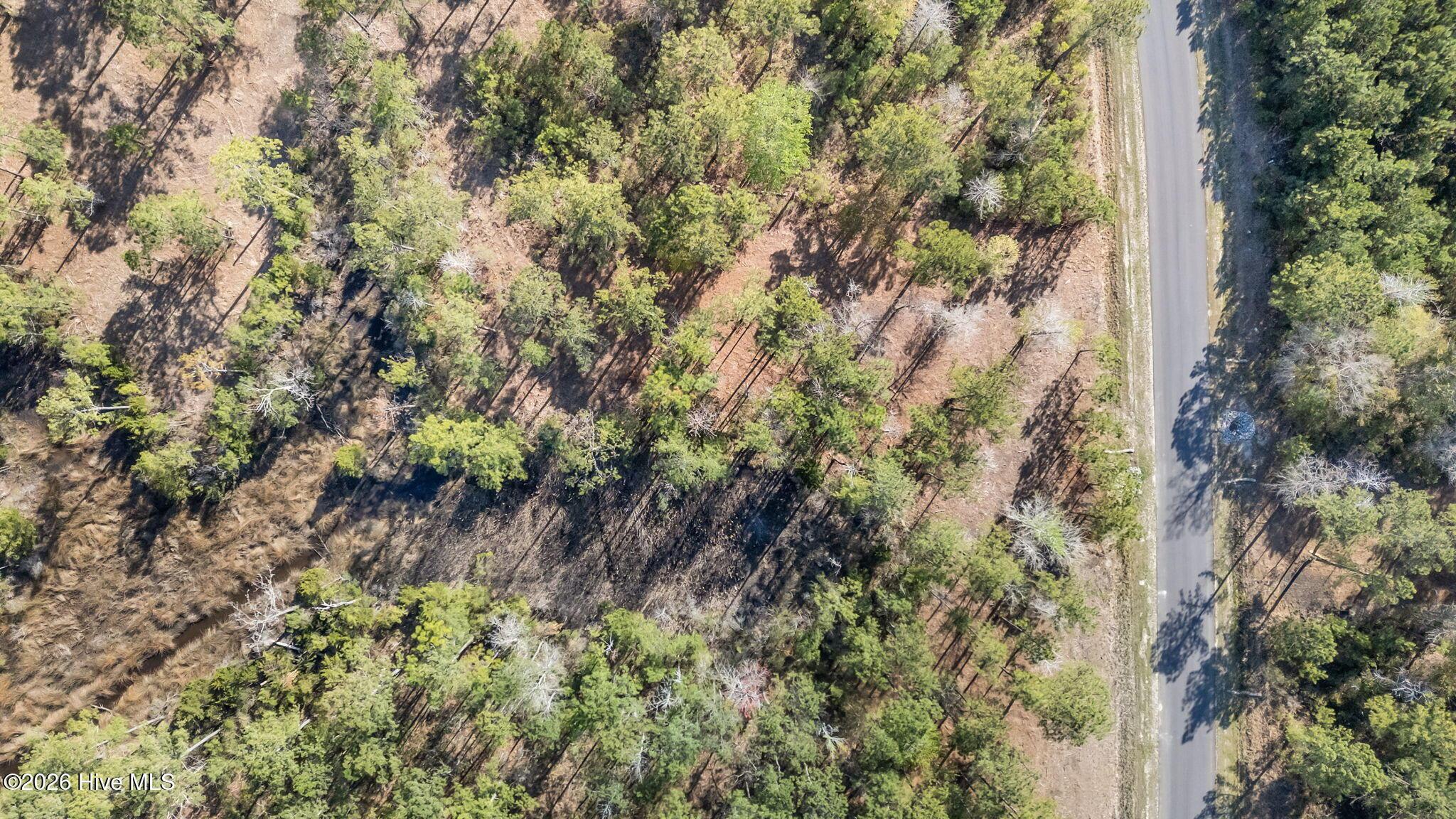 Image 3: 6-web-or-mls-DJI_20260331163816_0152_D