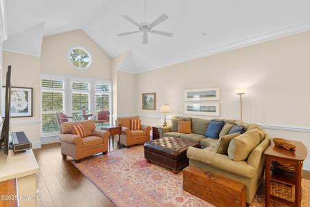 2537 St James Drive SE Unit Apt 1003