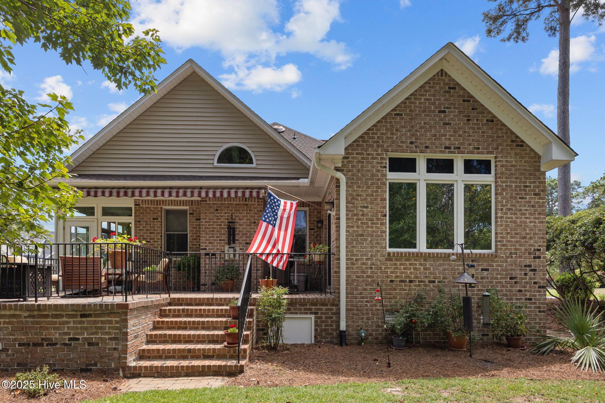 Image 3: 54-web-or-mls-IMG_4414