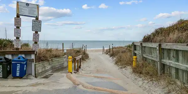 Image 4: Beach Access