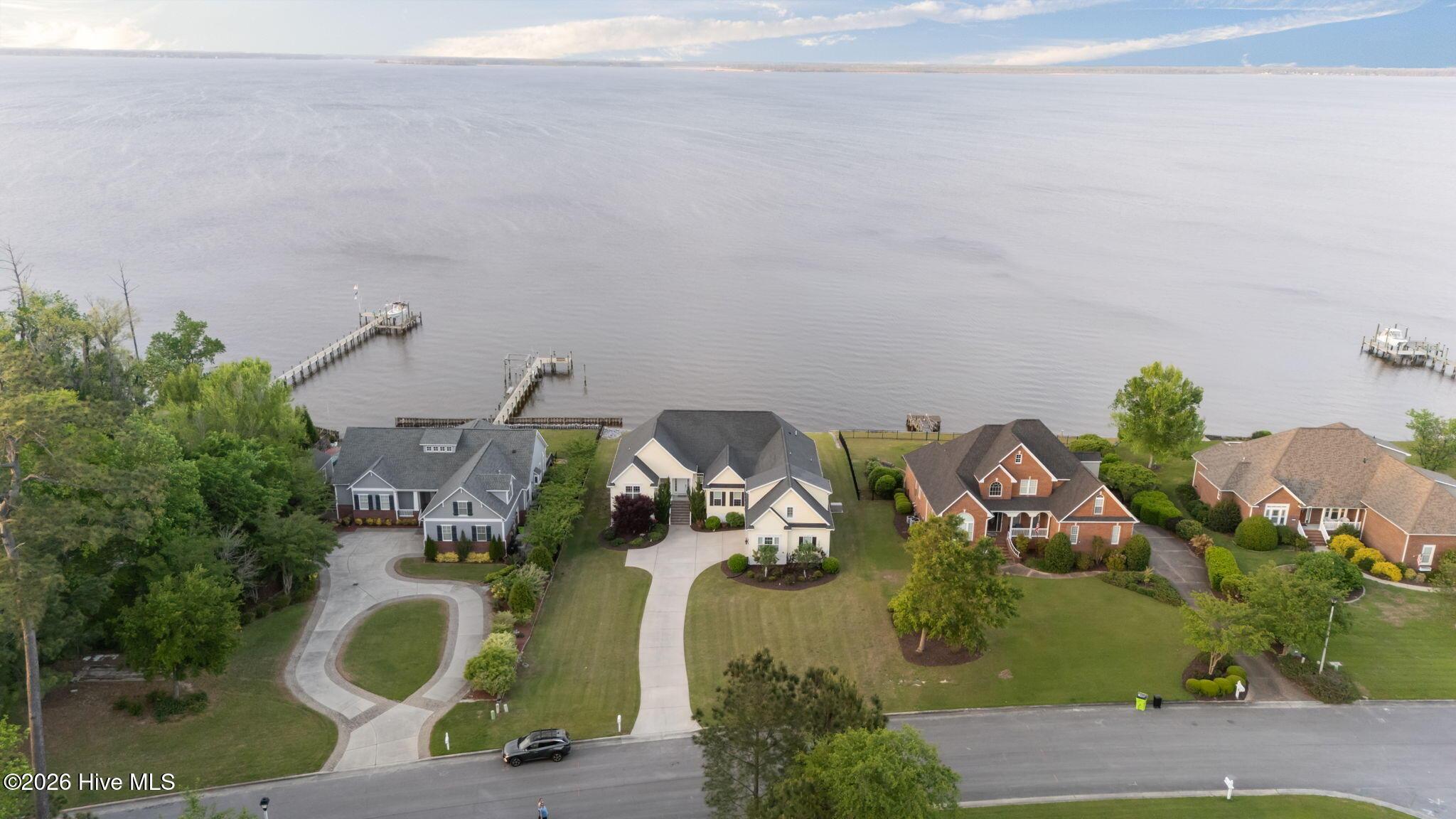 Image 4: 13-web-or-mls-DJI_20260414192418_0792_D