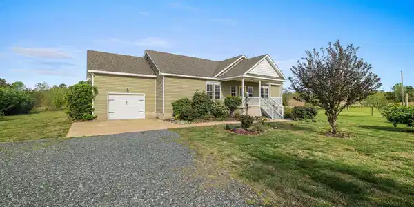 973 Waterlily Road