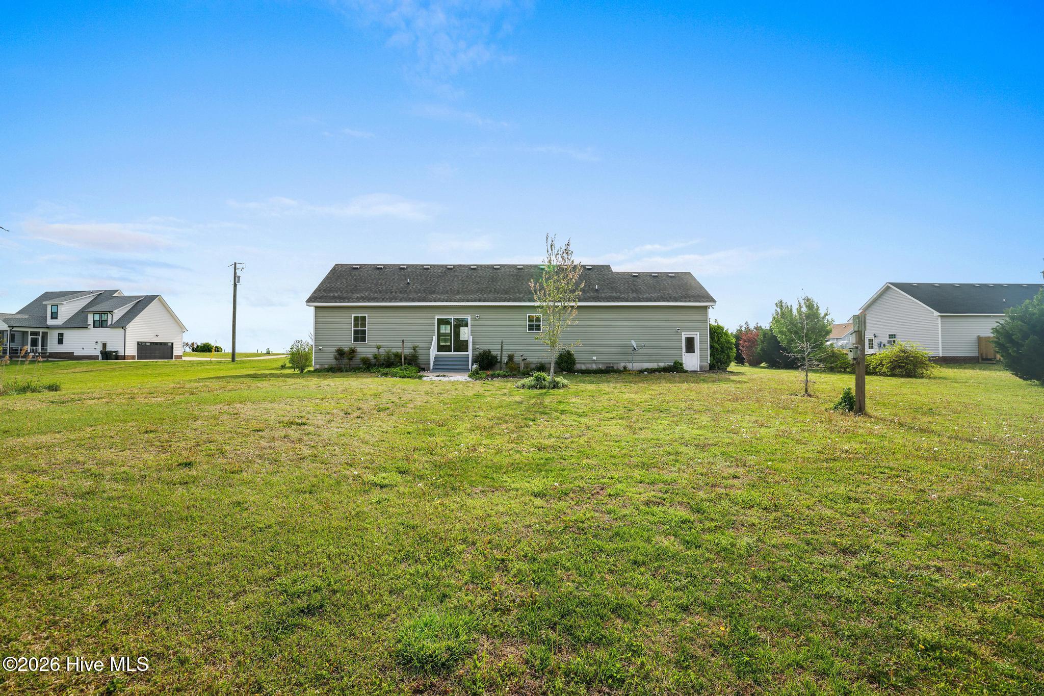Image 3: 973 Waterlily Rd-3
