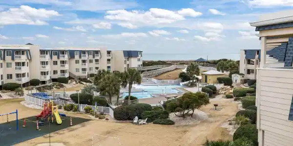 1904 E Fort Macon Road Unit 307